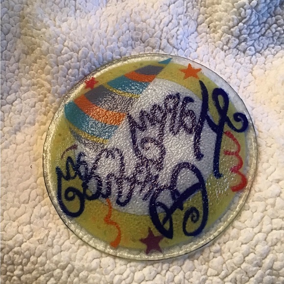 NWOT Stunning Rare Peggy Karr Birthday Glass Plate 8” round - Picture 2 of 2